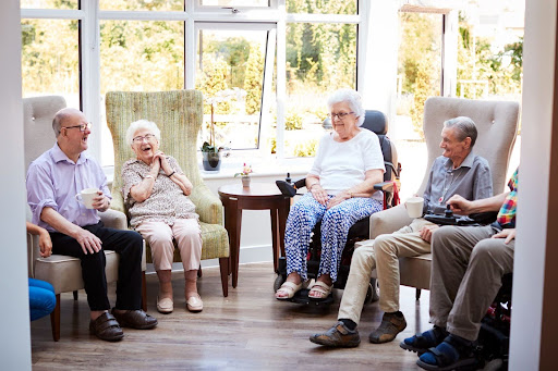 Key Questions to Ask When Choosing a Senior Living Community